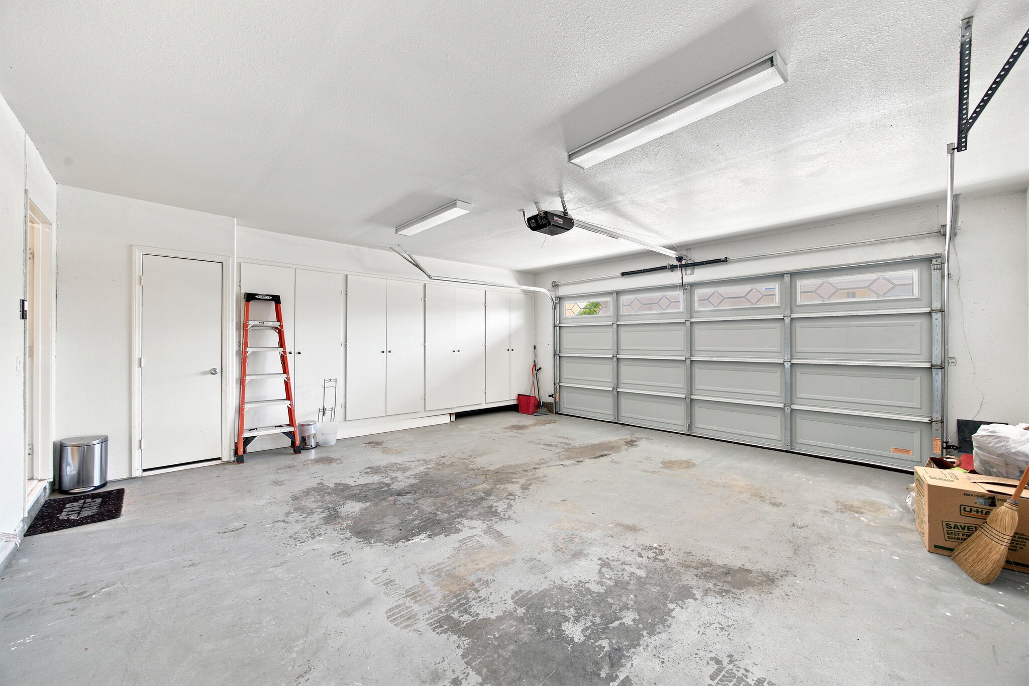 Building Photo - 17006 Countrypark Ln