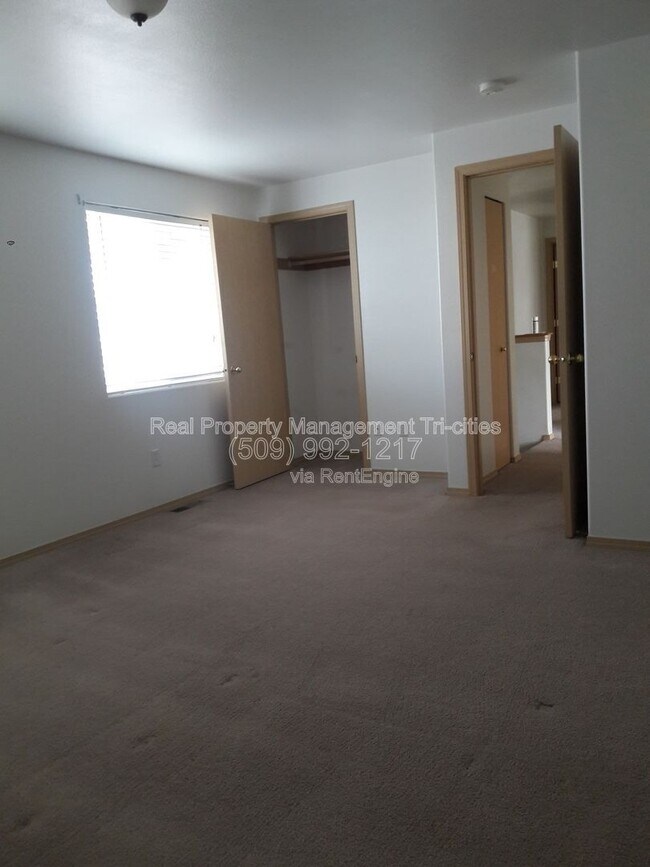 Building Photo - 2665 Dornoch Pl