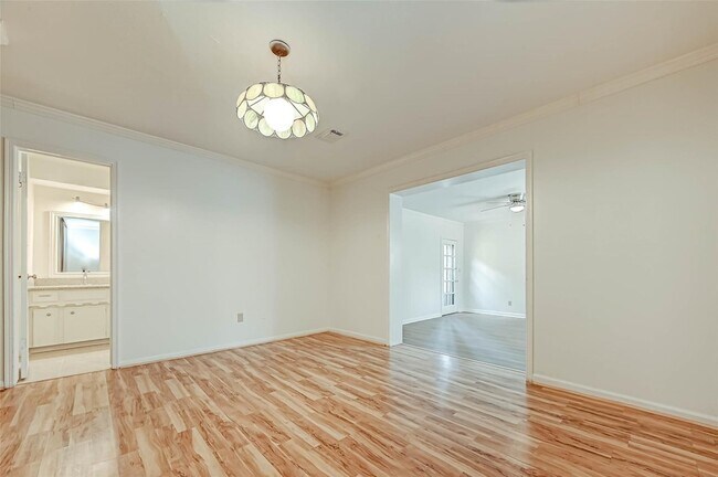 Building Photo - 5507 Enchanted Timbers Dr