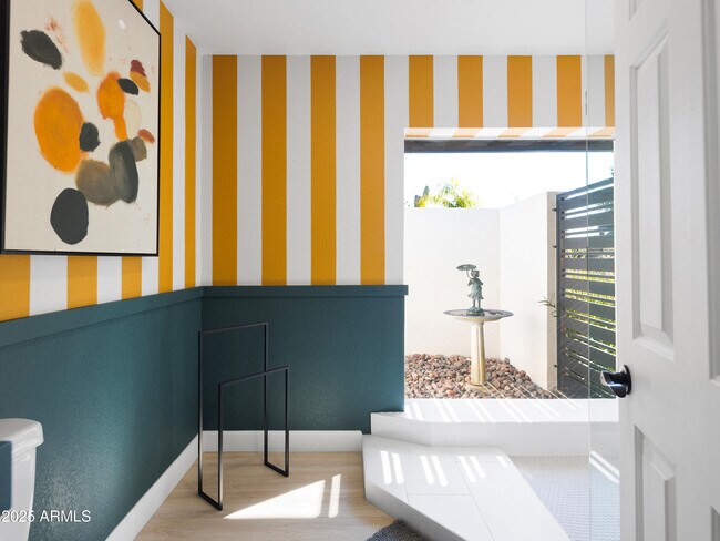 Building Photo - 12271 N 74th St