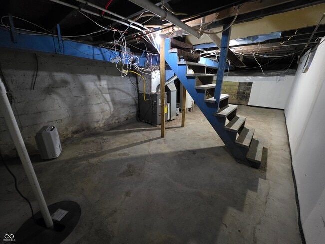 Building Photo - 1219 N Rural St