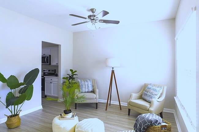 Building Photo - 1430 Evergreen Trl