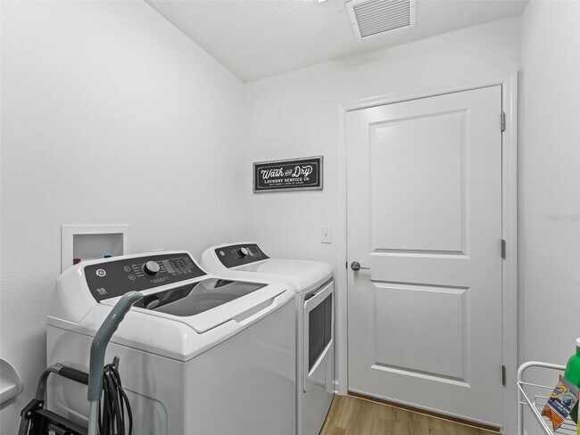 Building Photo - 928 Veronica Ct