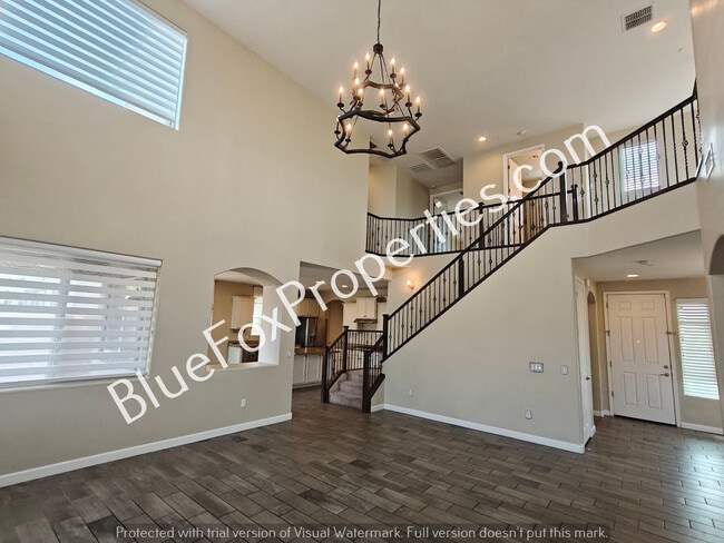 Building Photo - 8545 N Gaetano Loop