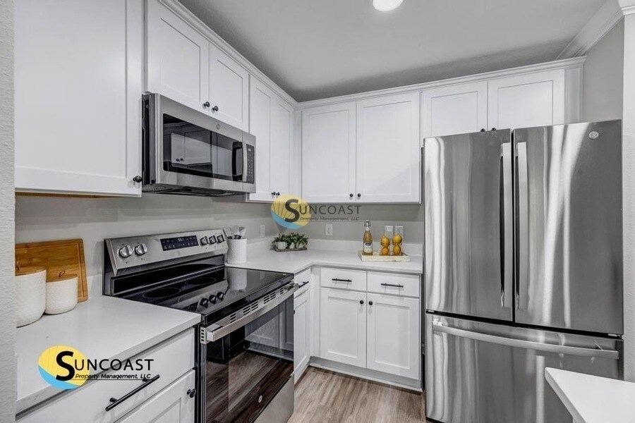 Building Photo - 1522 Yelford Cir