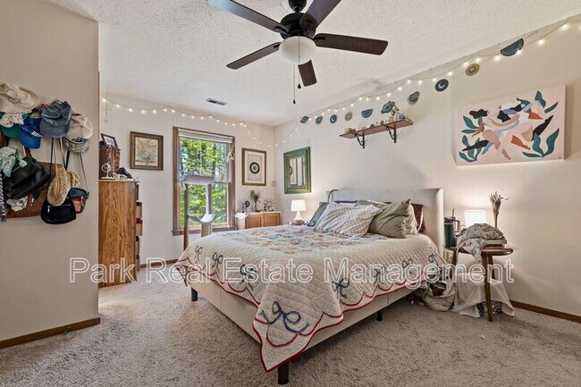 Building Photo - 116 Lantern Way