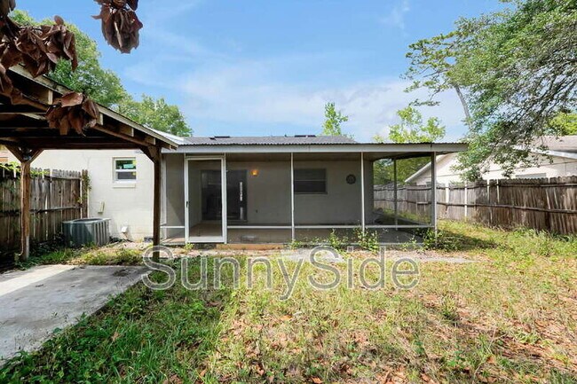 Building Photo - 8102 Turkey Dr