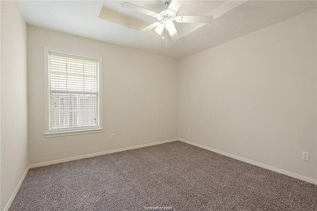Building Photo - 4709 Shoal Creek Dr