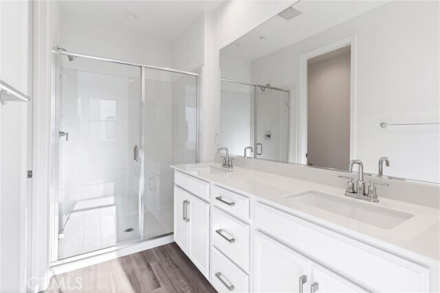 Building Photo - 138 Sawbuck