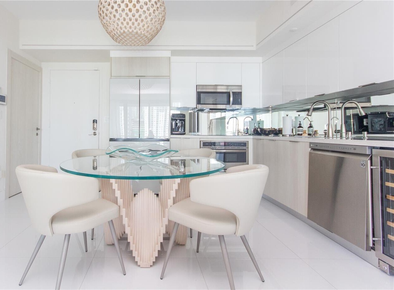 Building Photo - 92 SW 3rd St