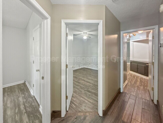 Building Photo - 8108 Halifax Way