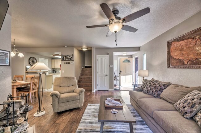 Building Photo - 607 Wingfield St