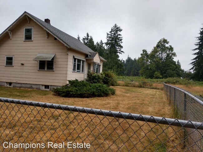 Primary Photo - 3 br, 1 bath House - 19005 A Smokey Pt Blvd.