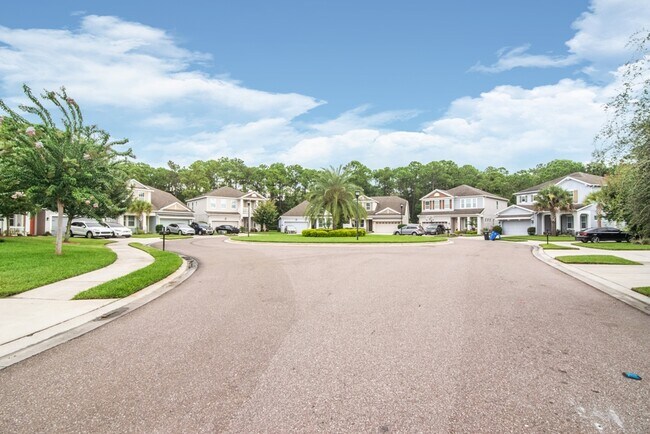 Building Photo - 8114 Champions Forest Way