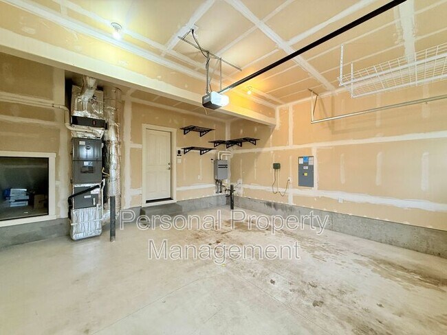 Building Photo - 146 NW 76th St