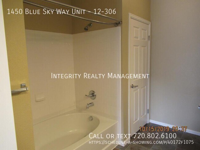 Building Photo - 1450 Blue Sky Way