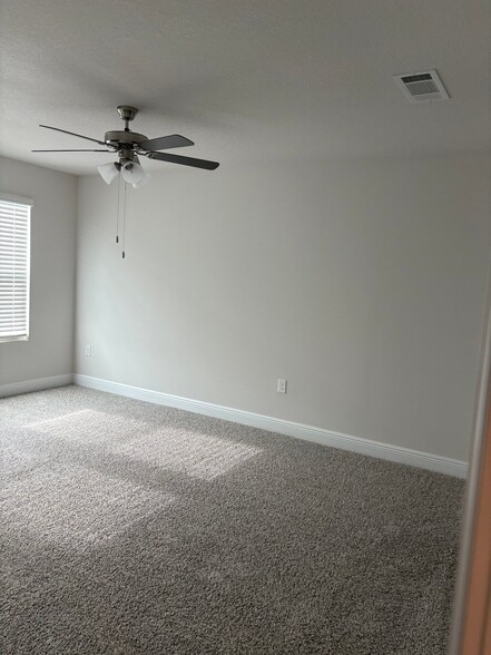 Building Photo - 4051 Pendragon Cir