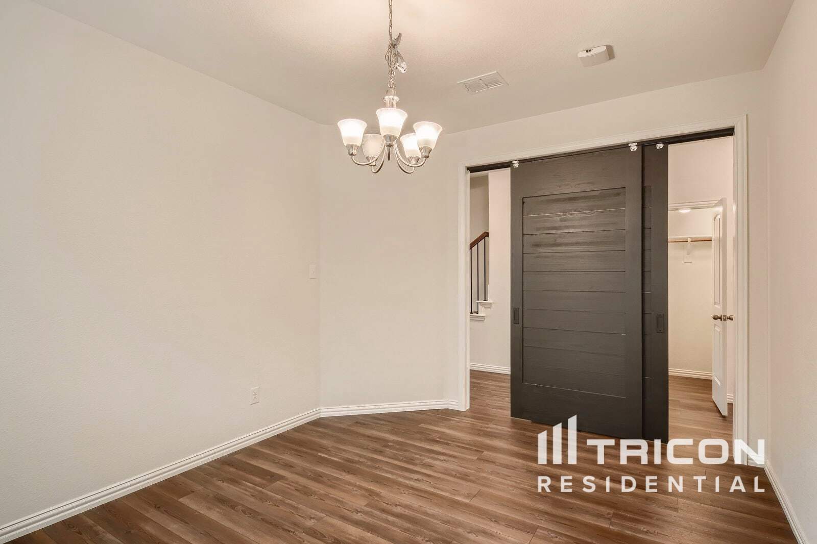 Building Photo - 1348 Renoir Dr