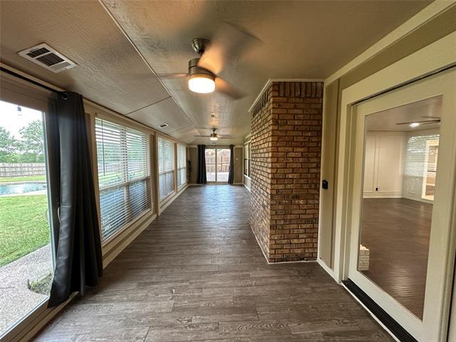 Building Photo - 205 Westwood Dr