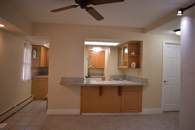 Building Photo - Platte 4 Plex