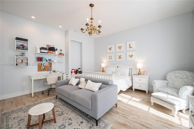 Building Photo - 6355 SW 114th St