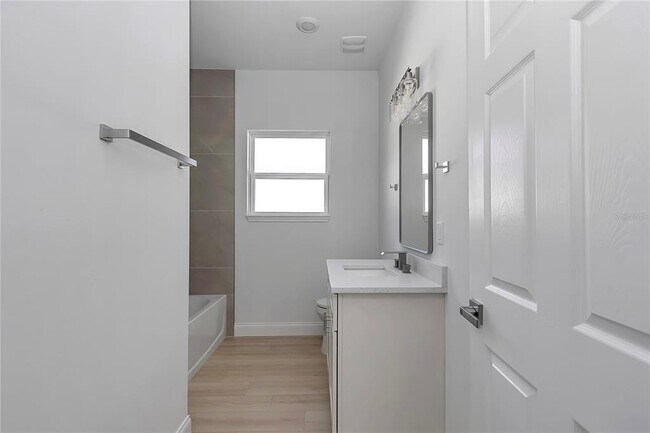 Building Photo - 13257 SW 73rd Ave Rd