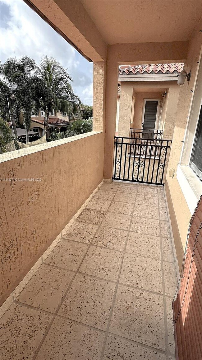 Building Photo - 3001 SW 156th Ave