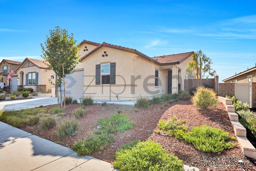 Primary Photo - 41207 Alegria Ln