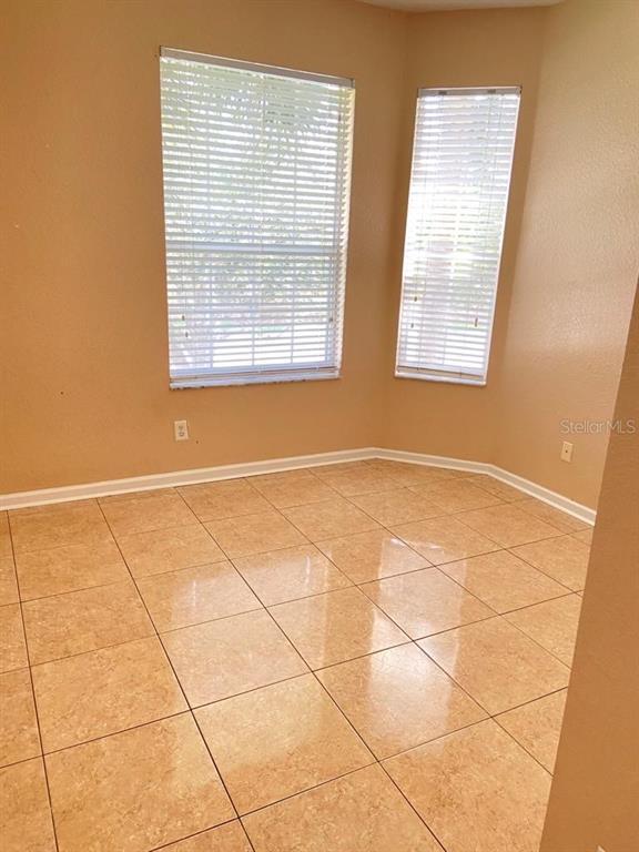 Building Photo - 6100 Stevenson Dr