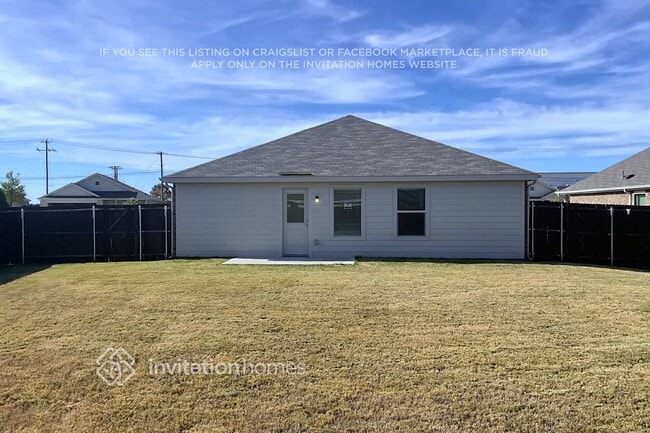 Building Photo - 2800 Spring Time Dr