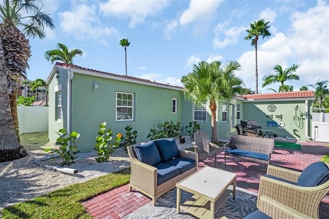 Building Photo - 16613 Gulf Blvd