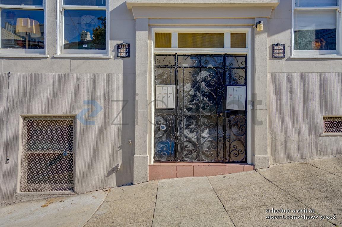 Building Photo - 2130 Jones St