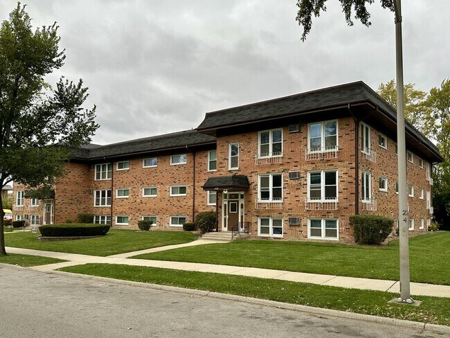 Building Photo - 430-40 Stevens Dr