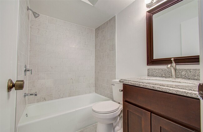 Building Photo - 12633 Memorial Dr