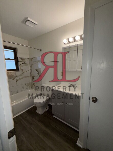 Building Photo - 155 N 17th St