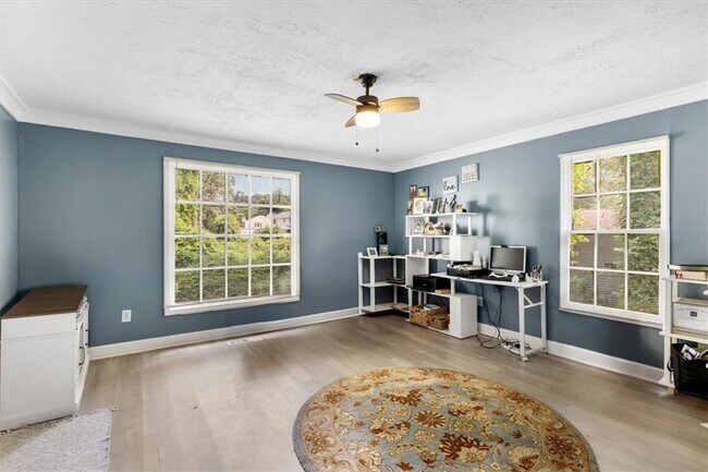 Building Photo - 661 Bantry Ln