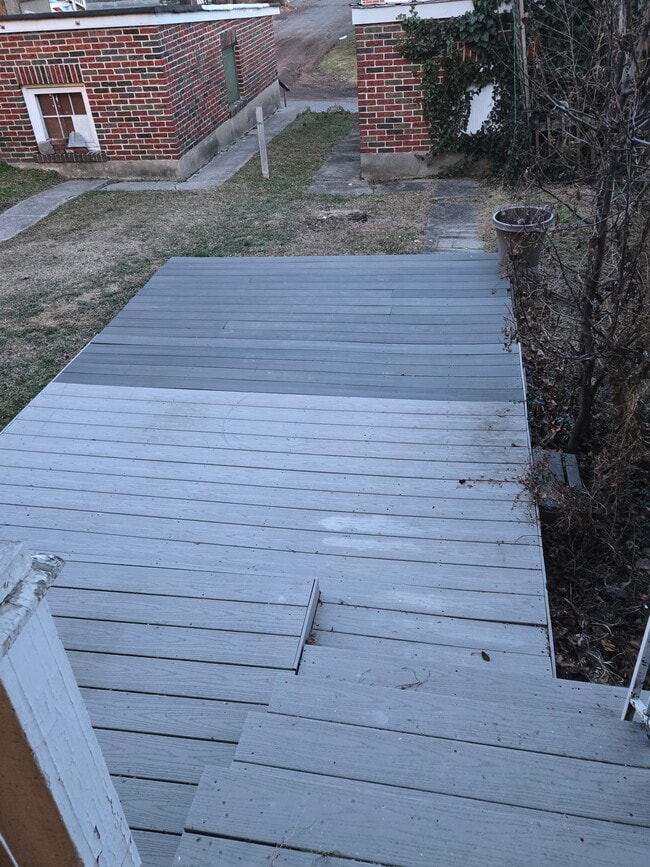 Building Photo - 911 N 20th St