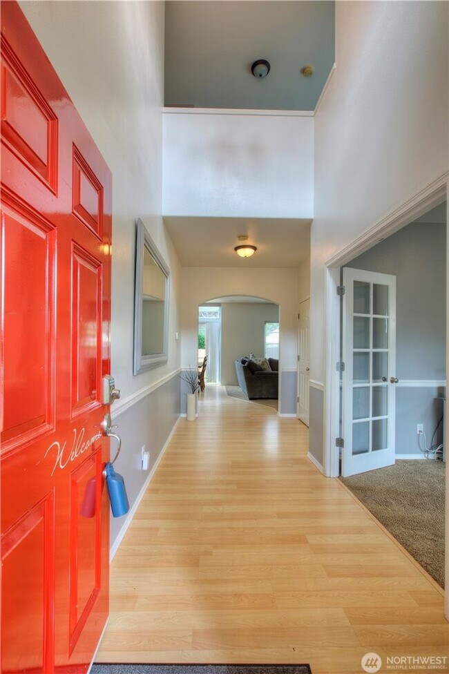 Building Photo - 3 Bedroom Maple Valley Home