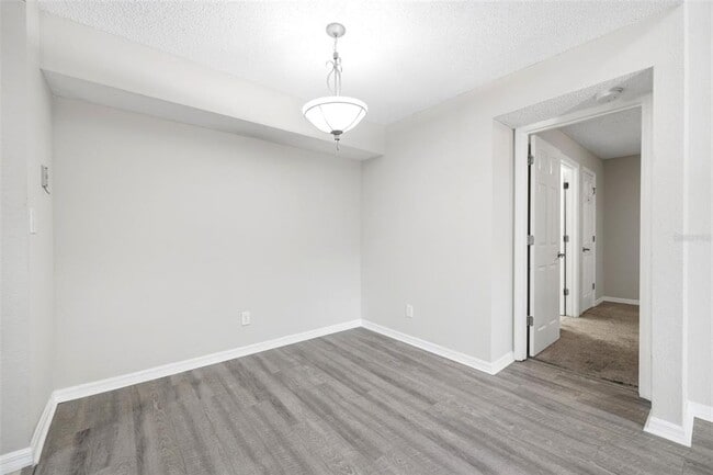 Building Photo - 3274 Haviland Ct