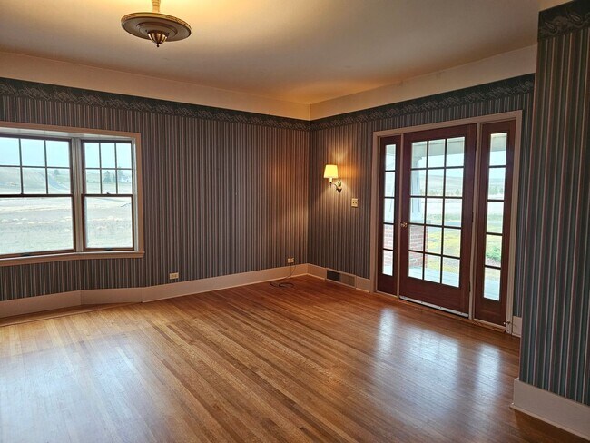 Building Photo - 1101 Stan Wilcox Rd