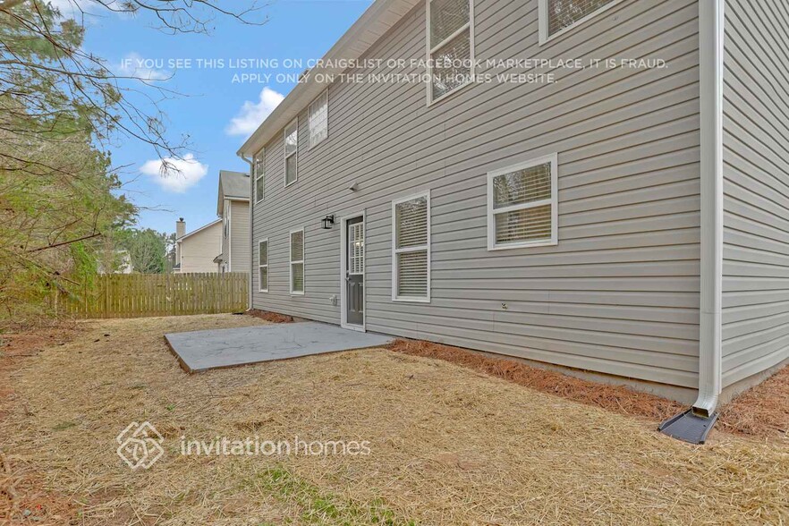 Building Photo - 2736 Live Oak Trail