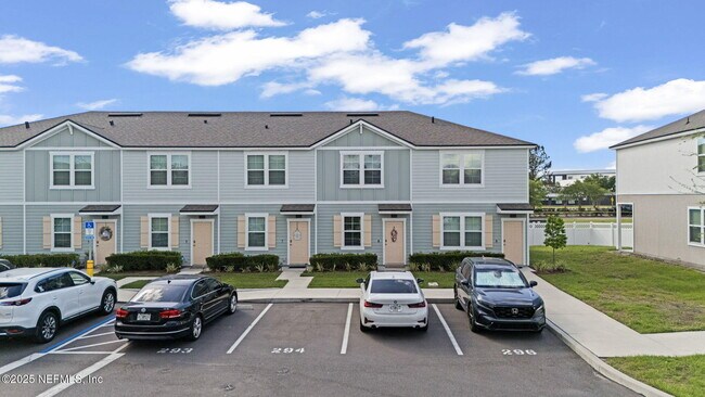 Building Photo - 3937 Oak Mill Rd