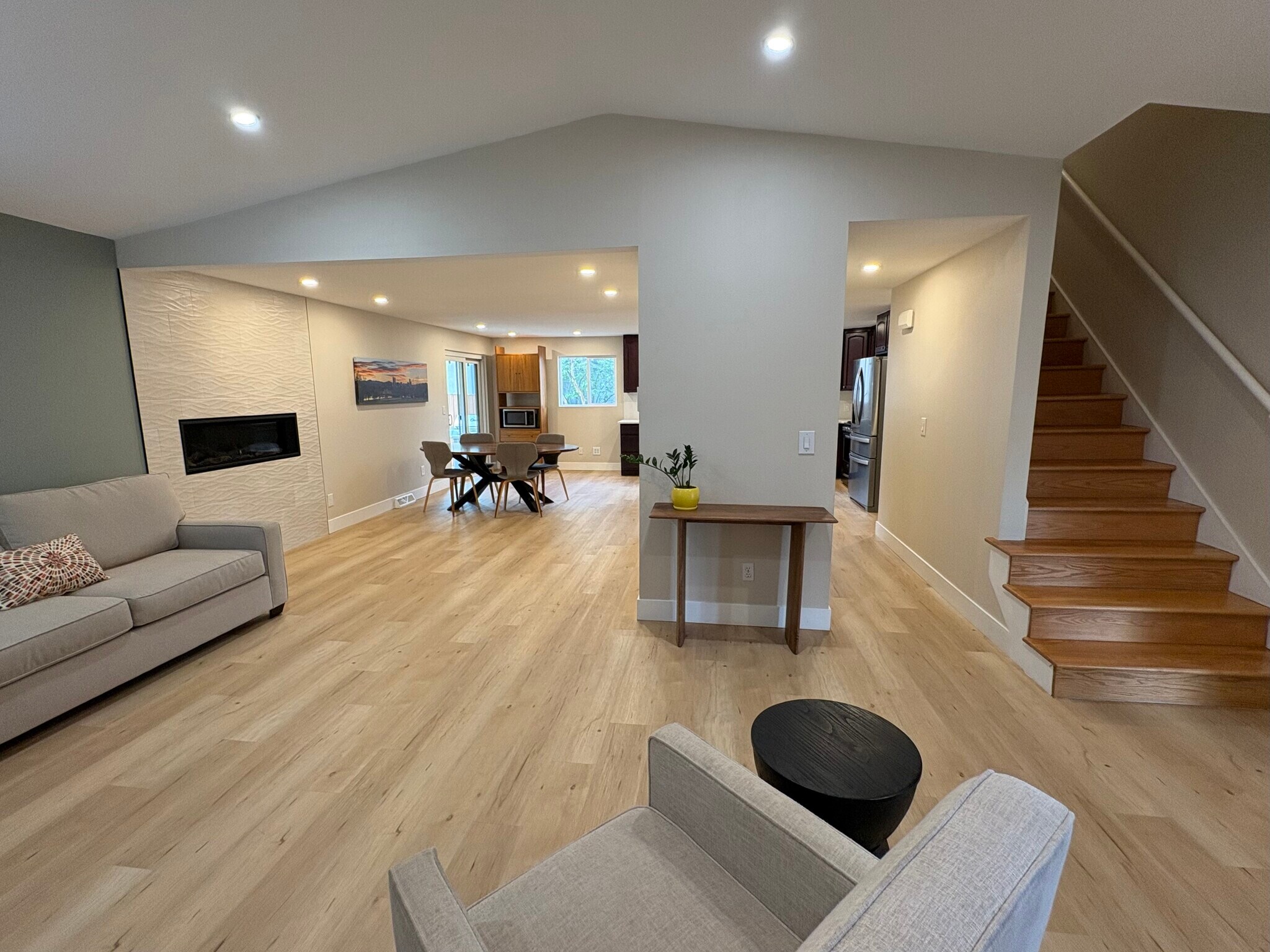 Building Photo - 5565 S Lansing Ct