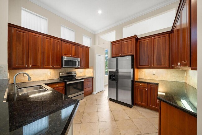 Building Photo - 9004 Pumpkin Ridge