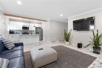 Building Photo - 238 Oriskany Blvd