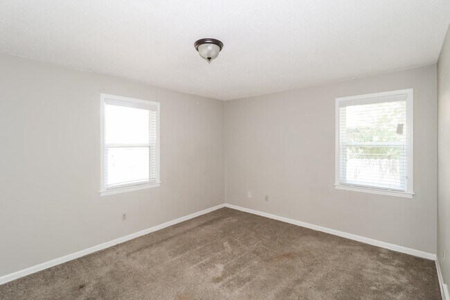 Building Photo - 6247 Brightwood Cove