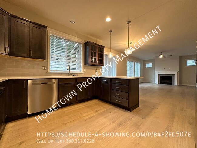 Building Photo - Brand New 3 Bedroom plus Bonus Room! Avail...