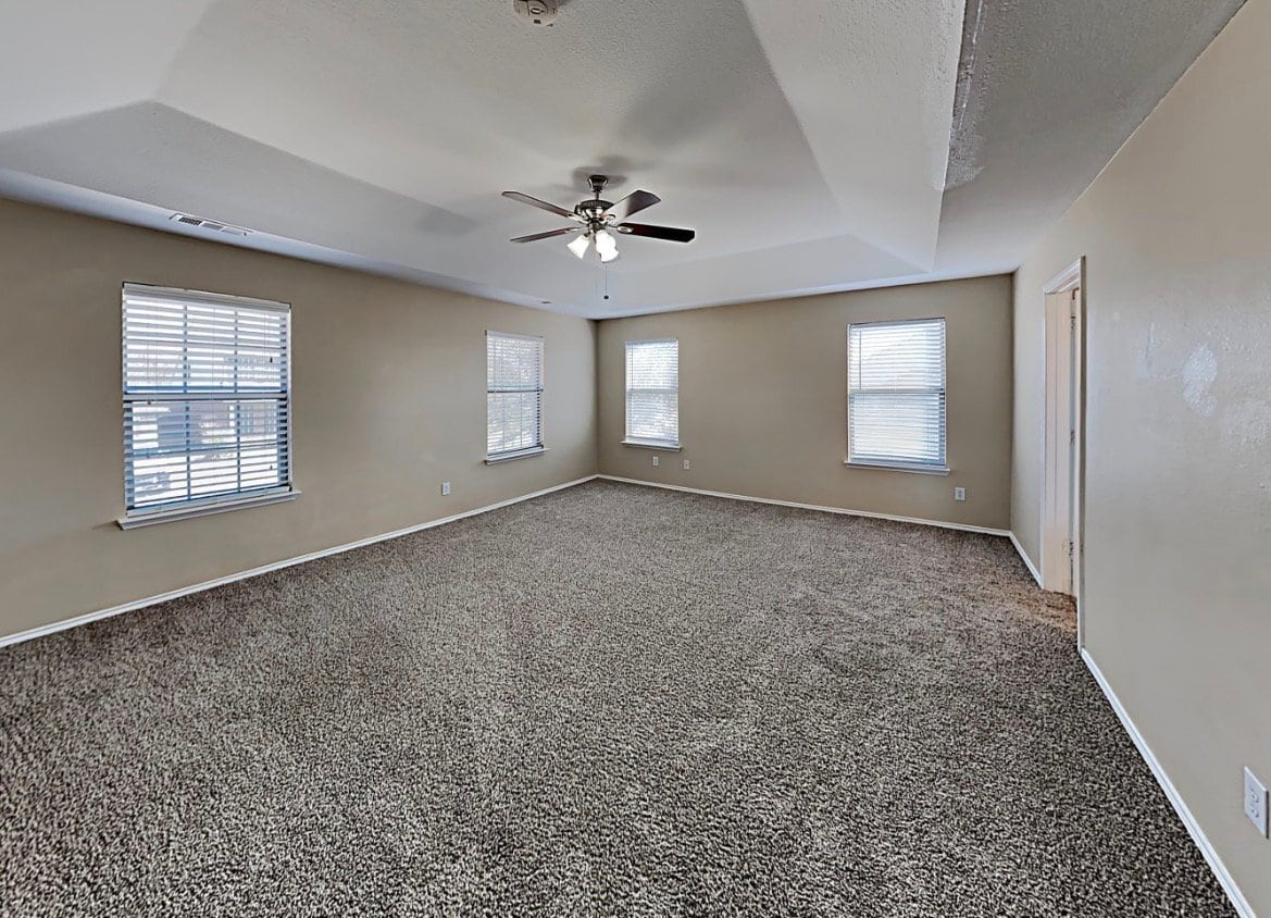 Building Photo - 5108 Raymond Dr