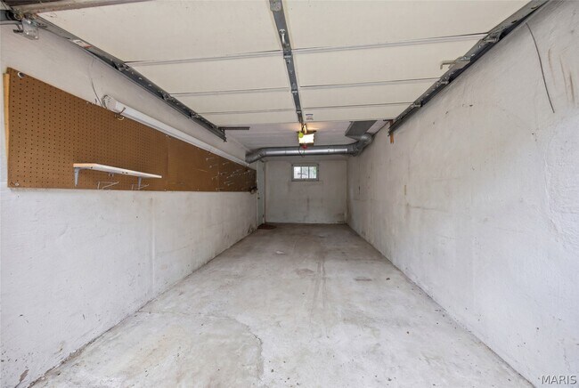 Building Photo - 7385 Arlington Dr
