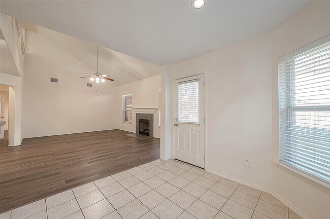 Building Photo - 17210 Double Lilly Dr